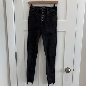 Abercrombie & Fitch Women's Black High Rise Super Skinny Ankle Jeans